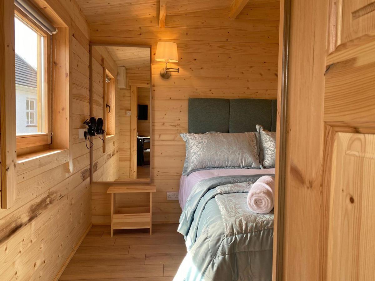 Cabin 438 - Clifden Bagian luar foto